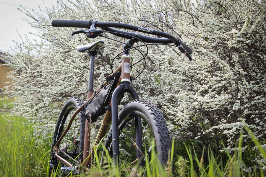 mondo adventure bikepacking handmade bicycle by erman.bike modena